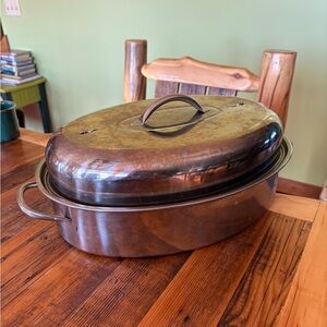 Stainless Steel Oval Roaster with Lid